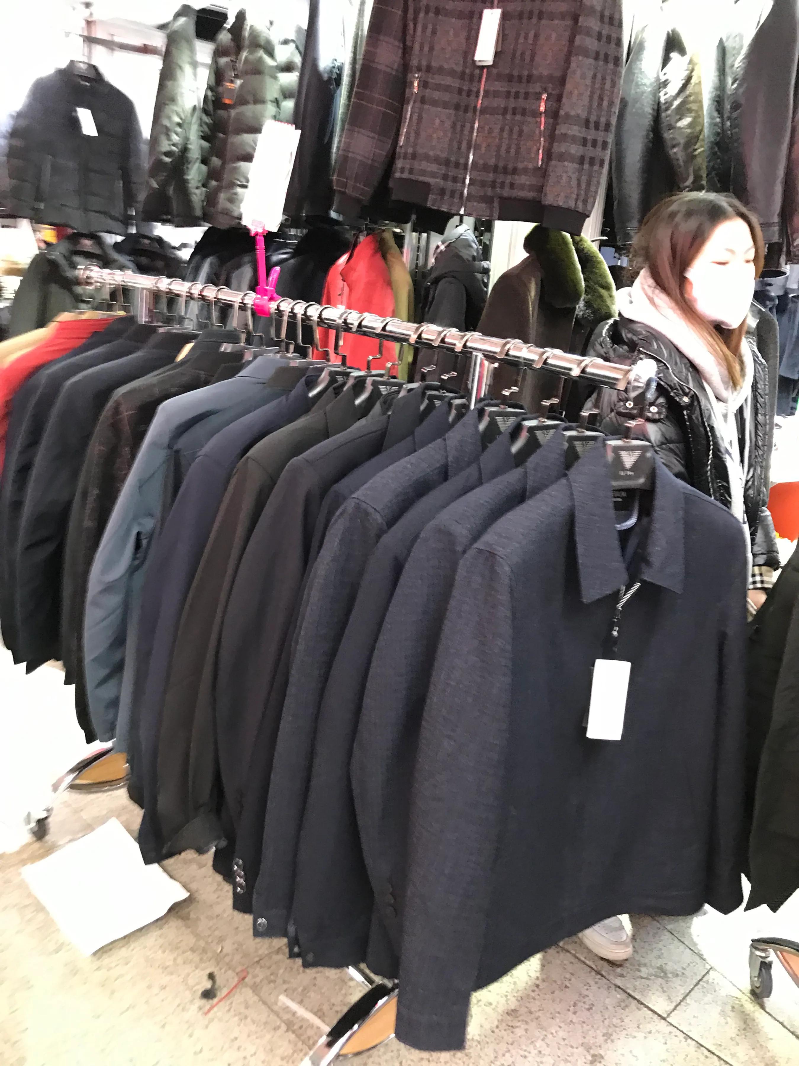 2021年广州万佳服装城春节前采购攻略
