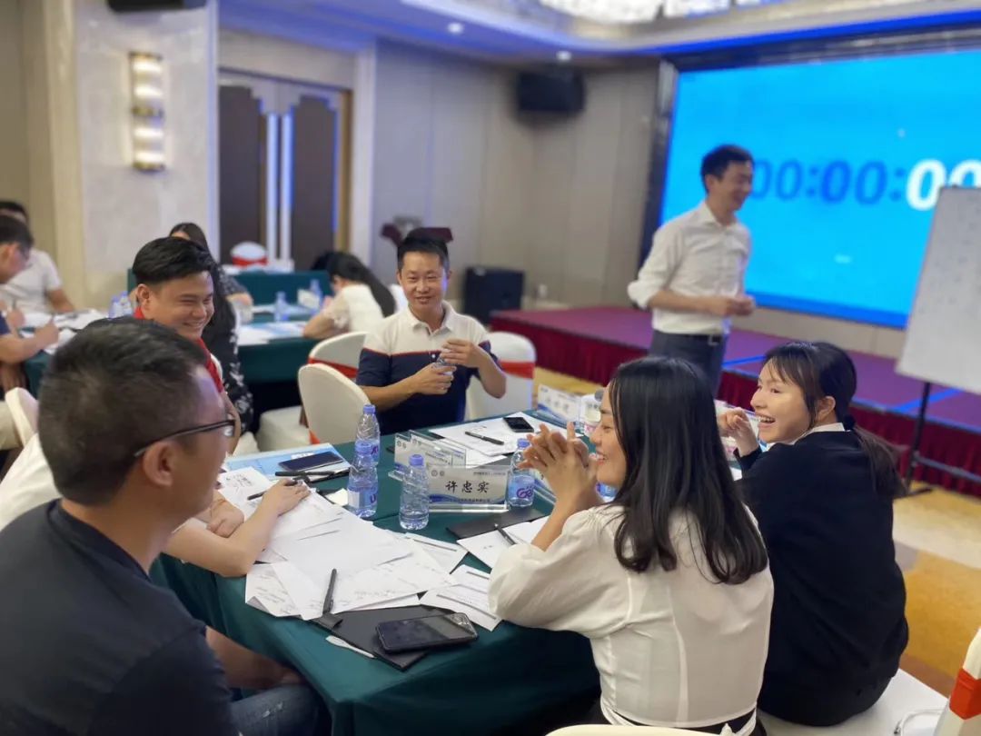 晋江vs莆田,同样的鞋如何走出不同路?