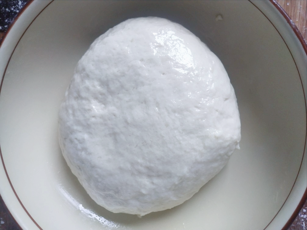 千层饼怎么做才好吃?原来和面有技巧,做对了外黄里暄,酥软油润