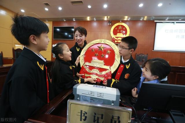 怎么投诉顺丰快递未按照规定时间上门取件（怎么投诉顺丰快递几天物流都不更新）