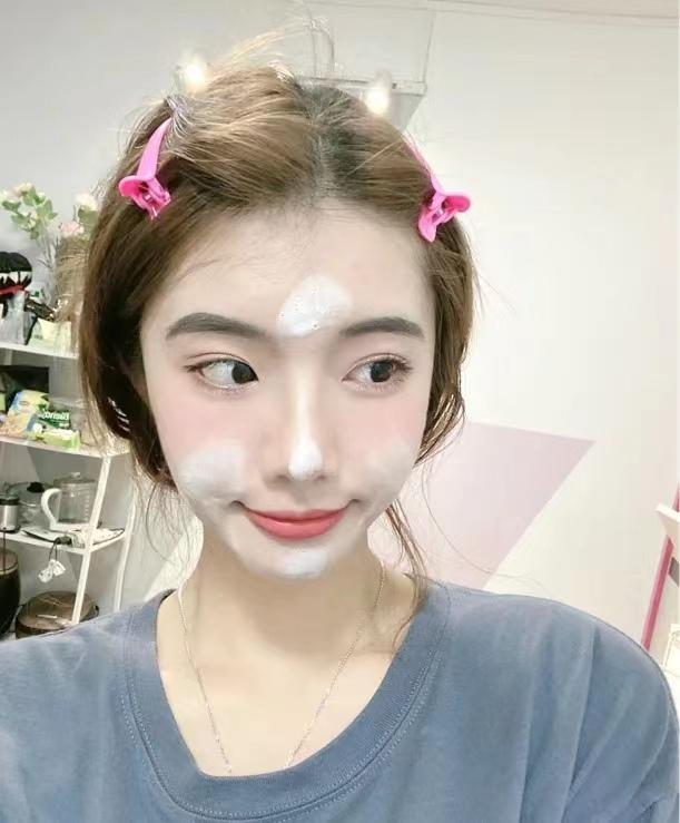 氨基酸洗面奶的功效与作用及副作用（水杨酸氨基酸洗面奶的功效与作用）