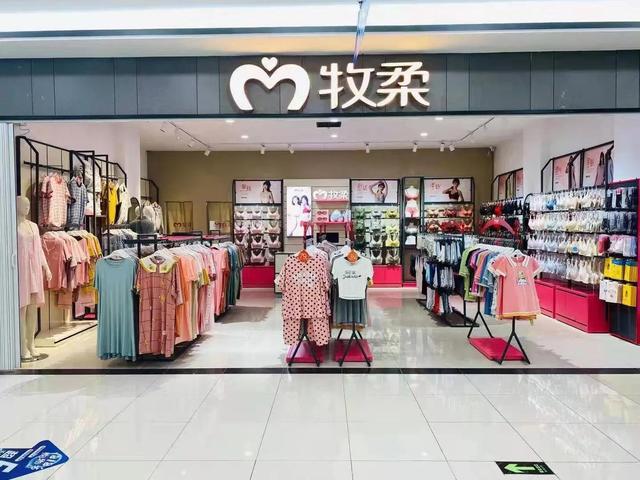 附近服装厂招聘缝纫工地址（常熟附近服装厂招聘）