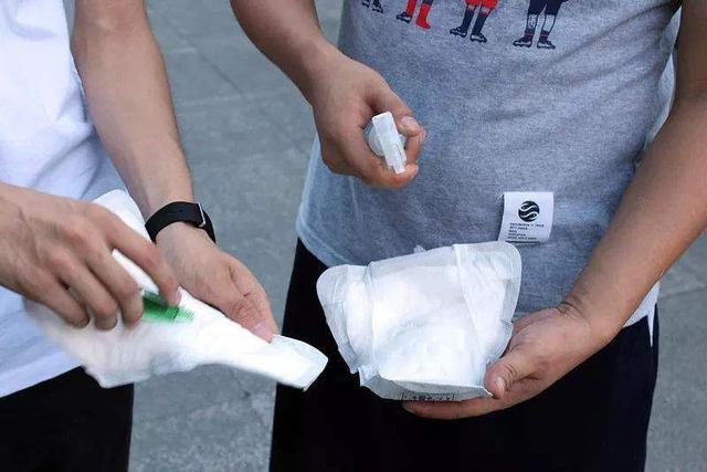 穿了裤型卫生巾还要穿内裤吗（裤型卫生巾还需要穿内裤吗）
