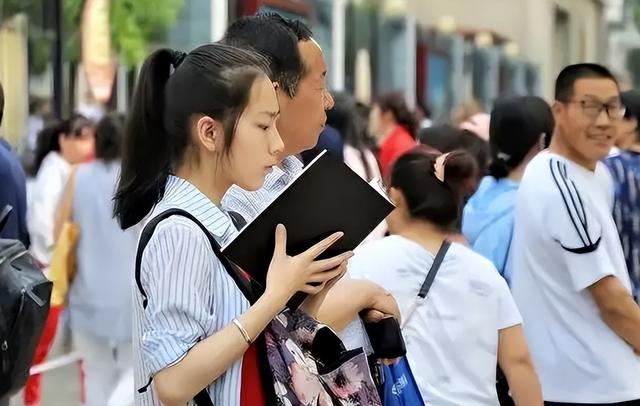 二手内衣市场（出售二手内裤网站）