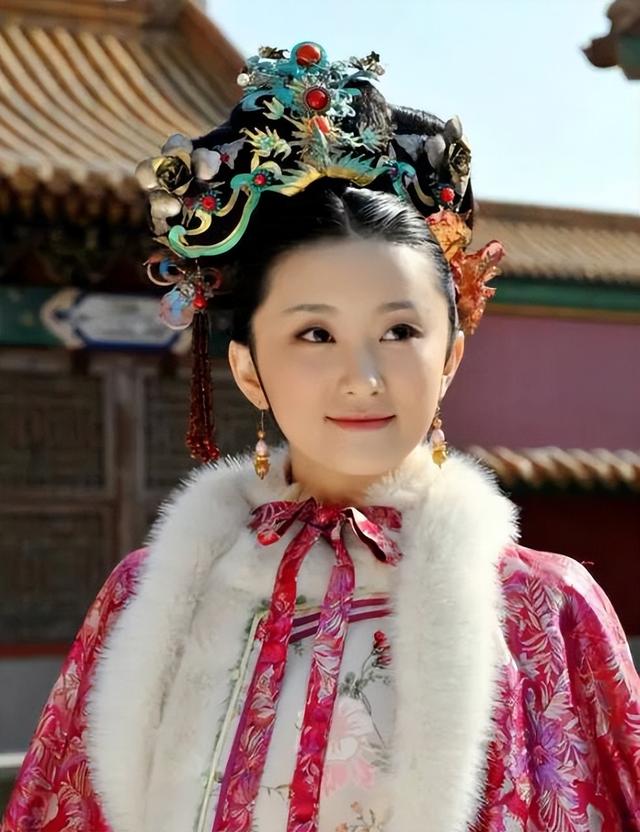 甄嬛传第几集富察贵人疯了（甄嬛富察贵人哪集疯）