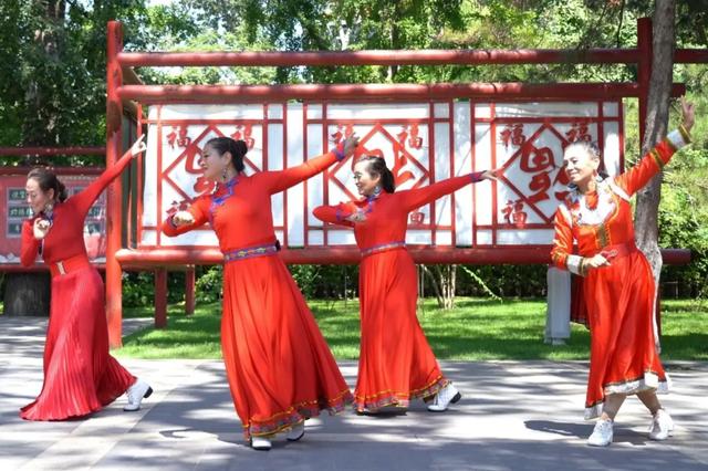 祖国你好广场舞糖豆广场舞（广场舞视频祖国你好）