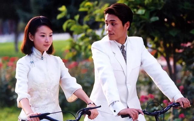 本色是什么牌子女装（本涩服装怎么样）