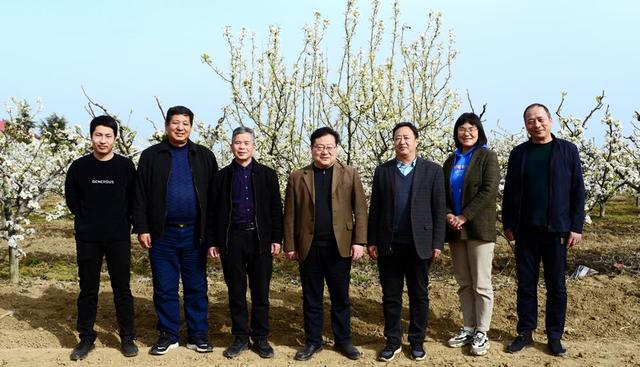 秋水伊人加盟费用和条件（秋水伊人女装加盟电话）