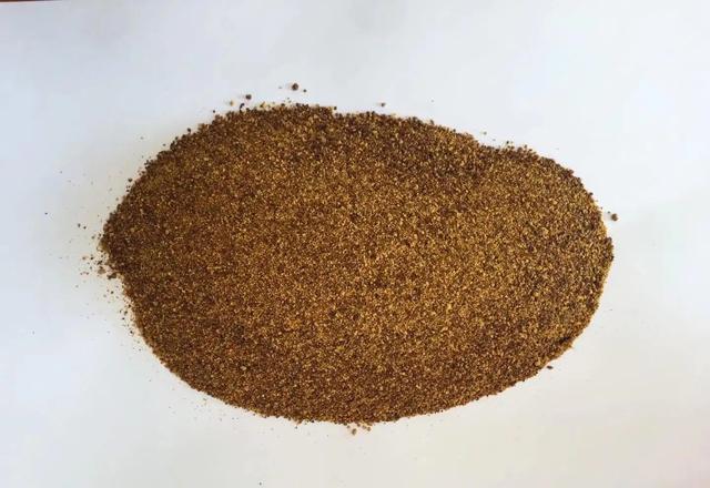菜籽粕价格多少一吨（菜籽粕期货价格行情）