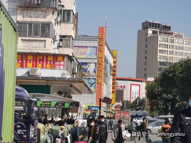 广州鞋子批发市场在哪里批发衣服（广州鞋子批发市场在哪里批发的）