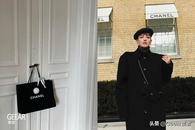 一个香奈儿的包包大概多少钱（香奈儿包包要多少钱）
