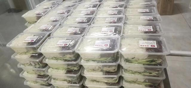 请问附近哪里有批发手工凉皮电话，请问附近哪里有批发手工凉皮电话号码？