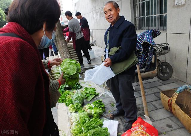 开局地摊卖大力怎么评价，开局地摊卖大力真的好看吗？