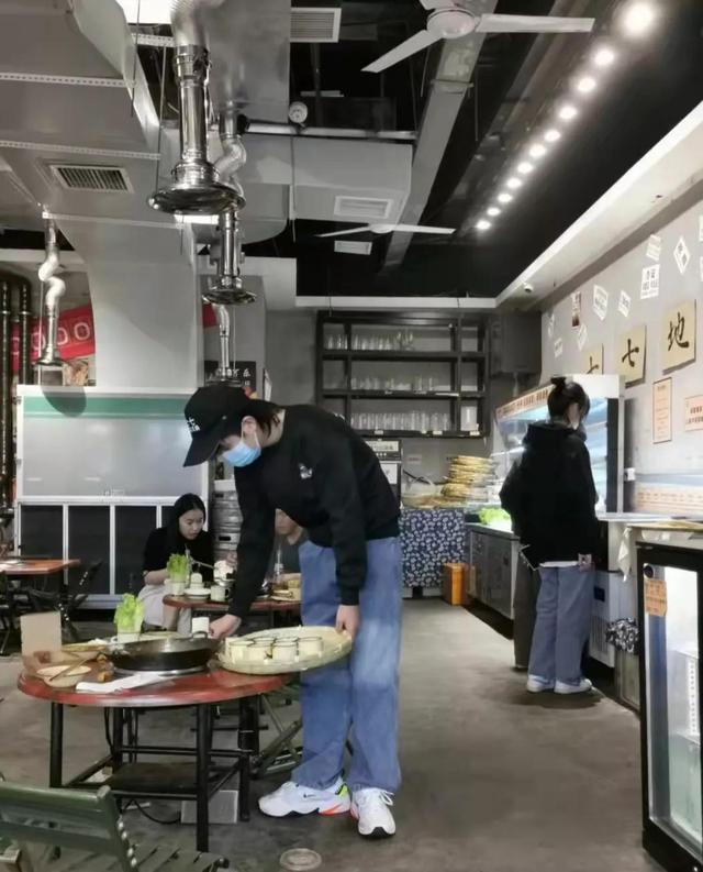 地摊火锅加盟店排名，地摊火锅加盟店啊正？