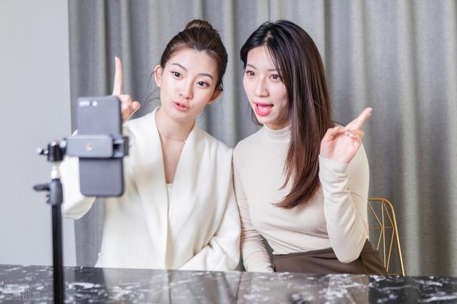 有货源怎么找主播电商合作呢视频，电商如何找主播合作？
