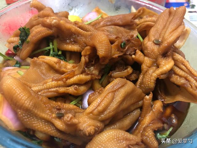 淘宝拼多多热销酸辣鸭掌货源拿货是真的吗可信吗，淘宝拼多多热销酸辣鸭掌货源拿货可靠吗？