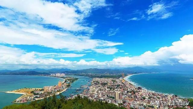 惠州双月湾豪华海景房放大招，2房1厅住一晚很便宜，躺床上看日出